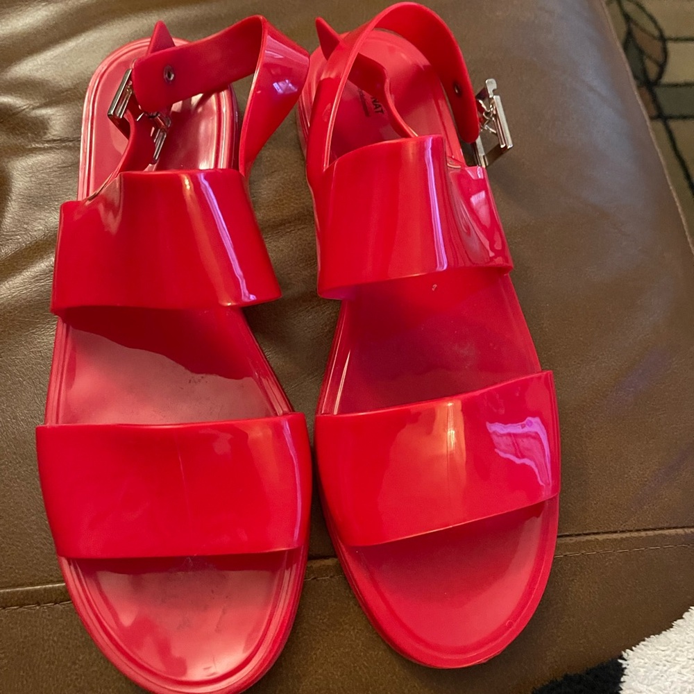 Matt & Nat Red Women's jelly Sandals with silver tone ankle buckle used size 9
